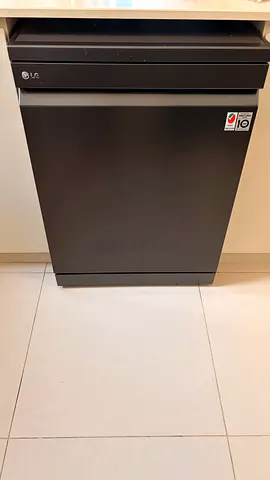 LG 3rack dishwasher black color same like new condition