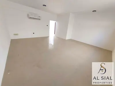 Fully renovated/ Spacious 3 bedroom hall doubel story villa Al jazzat area