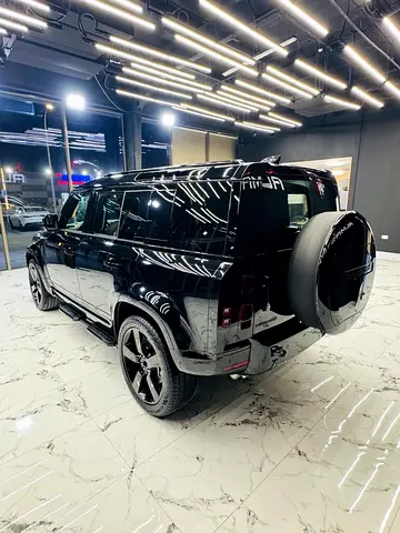 2025 LAND Rover DEFENDER — миниатюра 4