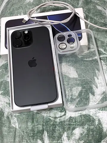 I phone 16 pro max 256gb no issue with box