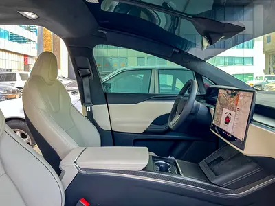2023 Tesla MODEL X — фото 9