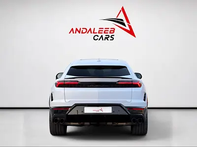2025 Lamborghini URUS 照片 4
