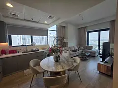 Modern Furnished | On High Floor | Boulevard View