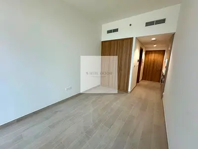 شقة استوديو | برج ريفييرا بيتش فرونت C | شرفة وإطلالة على المدينة