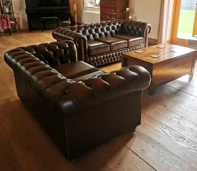 New Classic Dark Brown Leather Chesterfield 3-seater Sofa and 2-seater