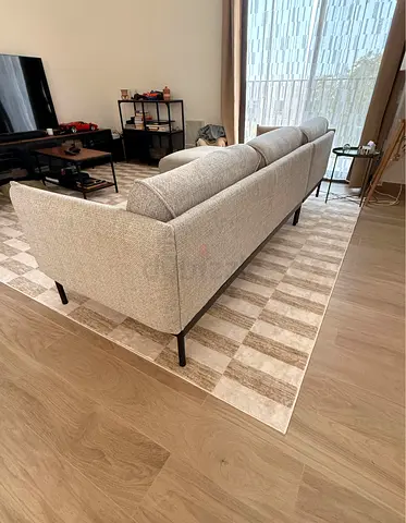 Selling brand new condition IKEA lshape sofa