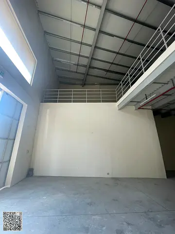 Warehouse for annual rent in Ajman, Al Jurf Industrial Area, 4400 sq ft