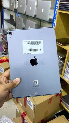 Apple iPad Air (5th Gen) 256GB Space Gray