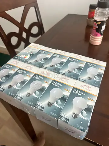 Pack of 17LED Light Bulbs – 12W (Equivalent 100W), Cool White - AED 30