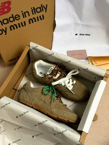 New balance x Miu Miu