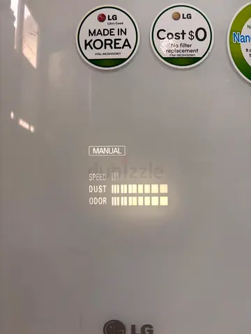 LG Air Purifier / Humidifier - Digital Display