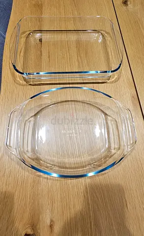 Set of 2 Glass Pyrex Oven Baking Dishes (Pyrex-style) - Great Condition