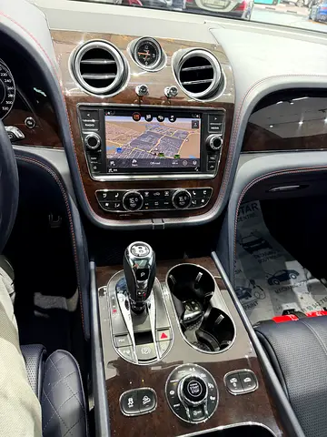 2017 Bentley BENTAYGA — фото 13