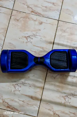 Blue 6.5" Self-Balancing Hoverboard / Electric Scooter - Used