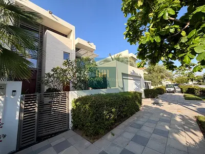 CORNER| 4+MAIDS ROOM+DRIVER ROOM | SOLAR WATER HEATING SYSTEM