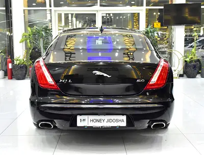 2013 Jaguar XJ — миниатюра 5
