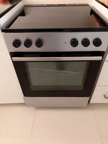 Gorenjie Electric cooker 4 burner same like new