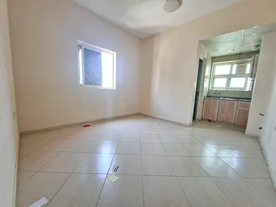 Luxury studio apartment close to schools