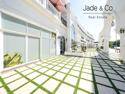 Spacious Retail Shop | Vincitore Benessere 1