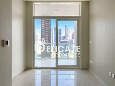 Unfurnished | Prime Location | Business Bay