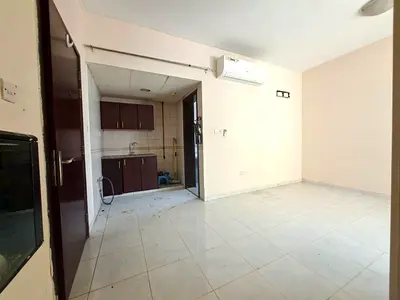 Limited time offer studio flat separate kitchen Close to Zahra city centre just 17k