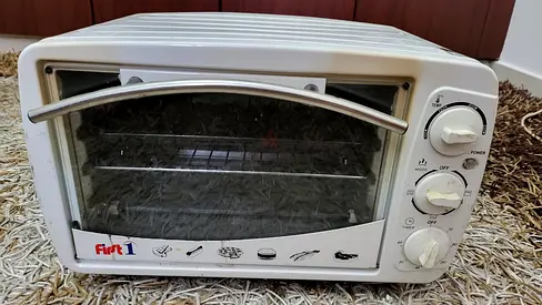First1 Mini Electric Baking Oven (1300W) in Excellent condition Must Go Today