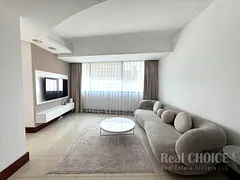 Stunning Living| Landmark Views | Luxury Amenities