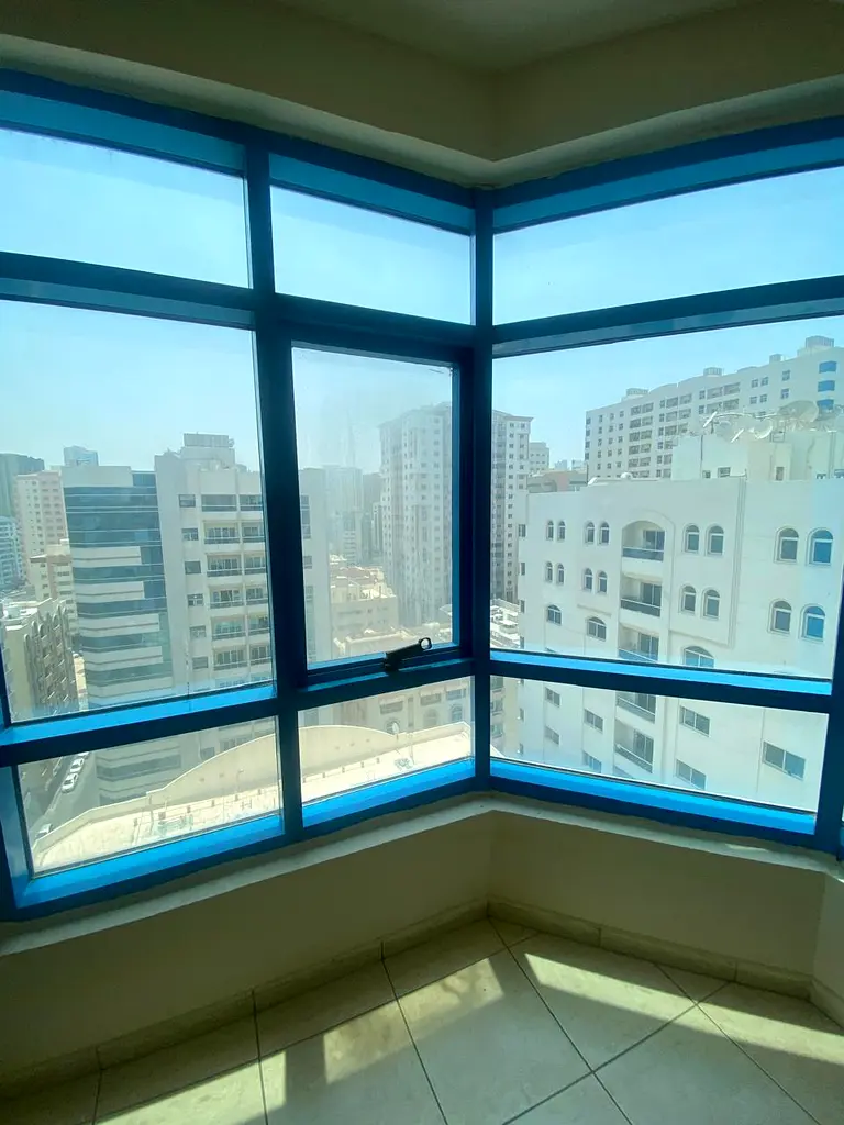 gallery-image
