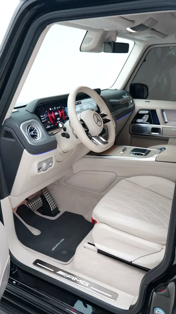 Mercedes-Benz G-Class 2025