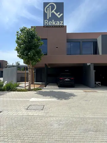 Premium Corner 3-Bedroom + Maid’s Room