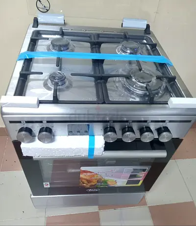 Terim top gas oven is electric latest model same like new condition