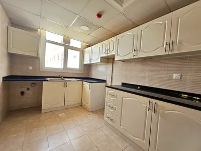 School Zone Area 1,Bhk Flat Available 1,Bathroom Full Family Building And Rent 28K