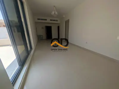 BARAND NEW FAMILY BUILDING 2BHK 2 WASHROOM WITH BULCONEY 68K PARIM LOCATION