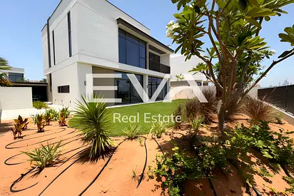 LANDSCAPED | CLOSE TO AMENITIES | VASTU