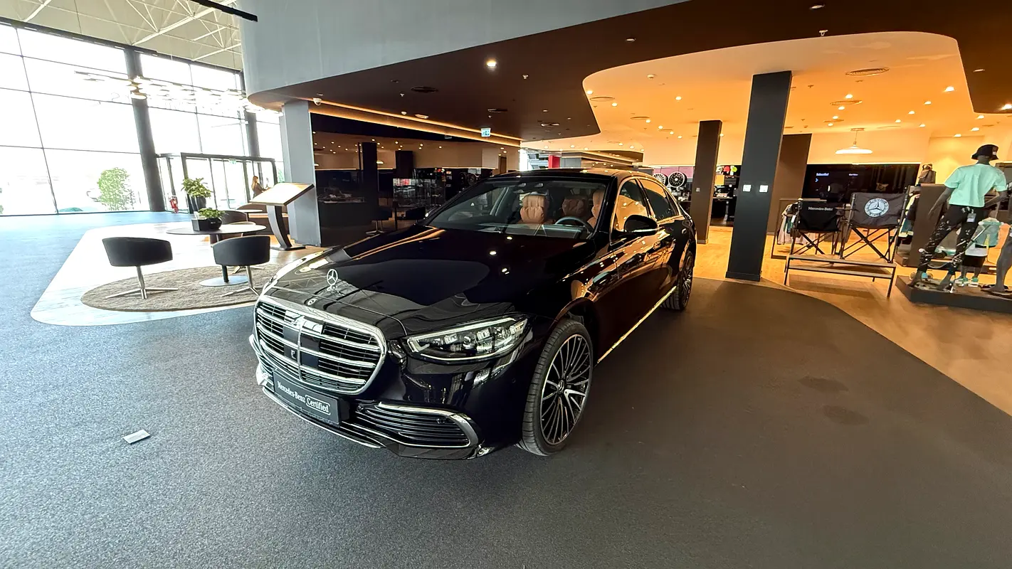 Mercedes-Benz S-Class 2026