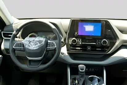صورة 19 لـ 2025 Toyota HIGHLANDER