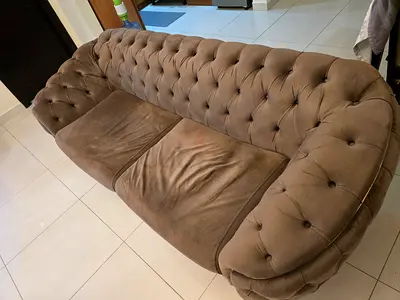 3-Seater and 1 seater Chesterfield Sofa- Good Condition