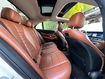 Mercedes-Benz E-Class E 300, миниатюра 17