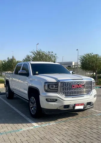 2016 GMC SIERRA 照片 2