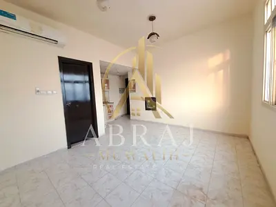 Seprate kitchen studio just in 19k ready to move