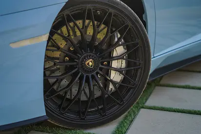 2018 Lamborghini AVENTADOR — миниатюра 9