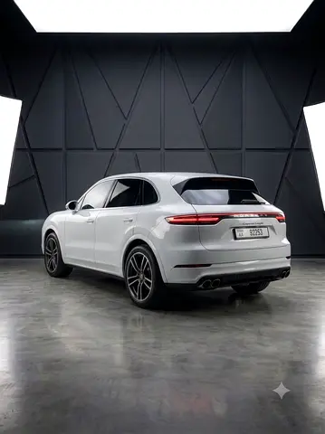 صورة 4 لـ 2018 Porsche CAYENNE