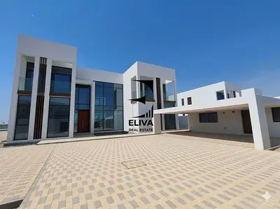 Single Row | Huge Plot | Next to the Mangroves
