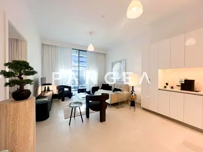 High Quality Furnishing I Big Balcony | Pool View