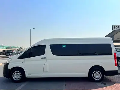 2022 Toyota HIACE 照片 4