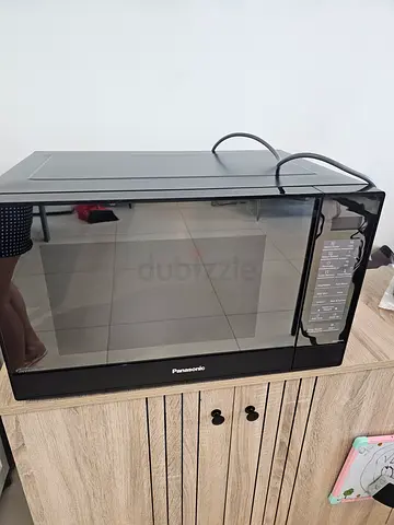 GIVEAWAY PRICE!HUGE 32L PANASONIC MICROWAVE OVEN INVERTER!ORIG 650 SELLING 300!