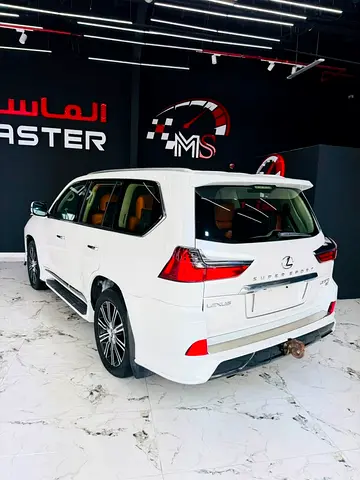 2019 Lexus LX-SERIES — миниатюра 5