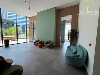 Magnificent Living - 1 BR Luxury Apartment - One Month Free