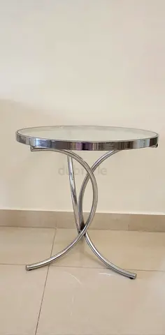 Round Glass Side Table with Chrome Curved Base - Excellent Condition