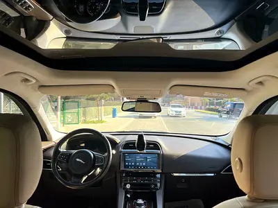 2017 Jaguar F-PACE 照片 5